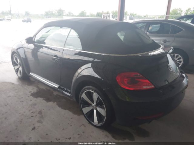 2014 VOLKSWAGEN BEETLE 3VW7S7ATXEM804382 Photo 2