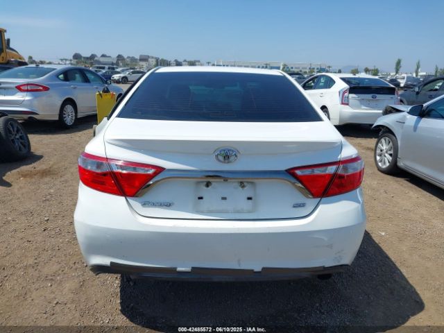 4T1BF1FK0GU177023 Toyota CAMRY SE