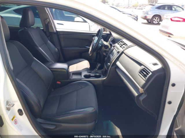 4T1BF1FK0GU177023 Toyota CAMRY SE