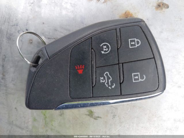 1GCPDEEK0RZ110808 Chevrolet l3b