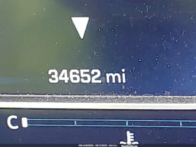 1GCPDEEK0RZ110808 Chevrolet l3b