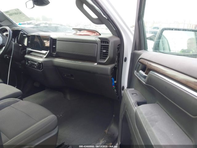 1GCPDEEK0RZ110808 Chevrolet l3b