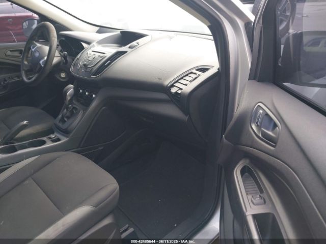 1FMCU0F77FUC63542 Ford ESCAPE S