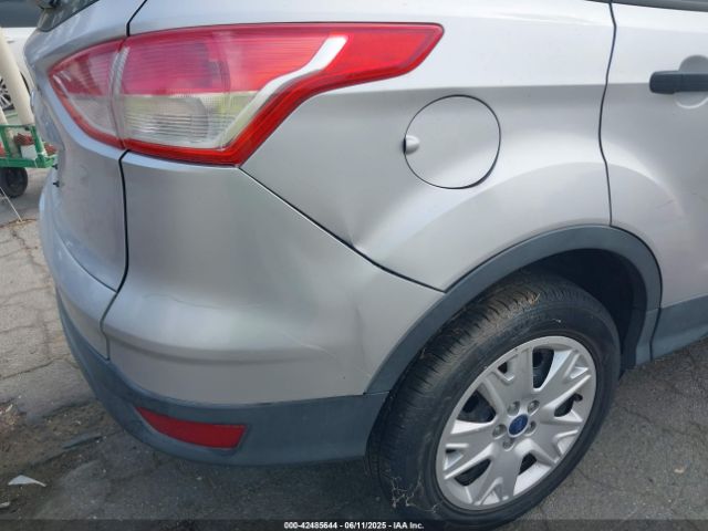 1FMCU0F77FUC63542 Ford ESCAPE S