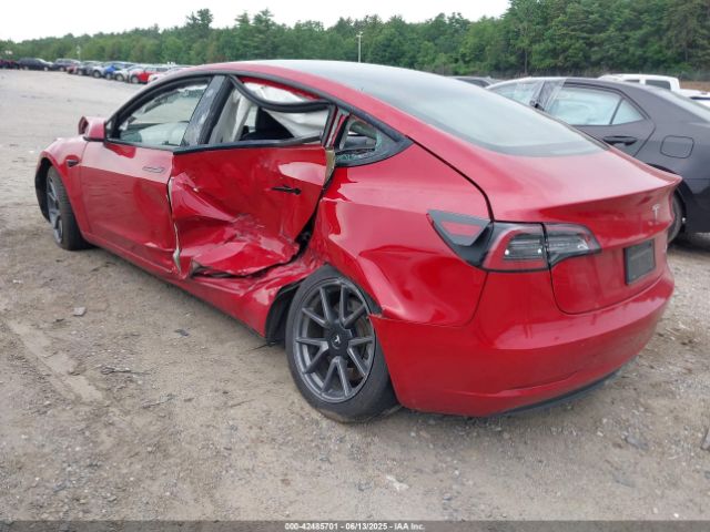 2022 TESLA MODEL 3 5YJ3E1EB3NF324681 Photo 2