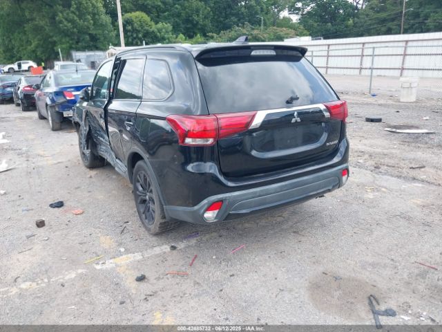 2018 MITSUBISHI OUTLANDER JA4AD3A38JZ027277 Photo 2