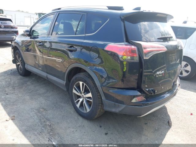 2016 TOYOTA RAV4 2T3WFREV0GW289288 Photo 2