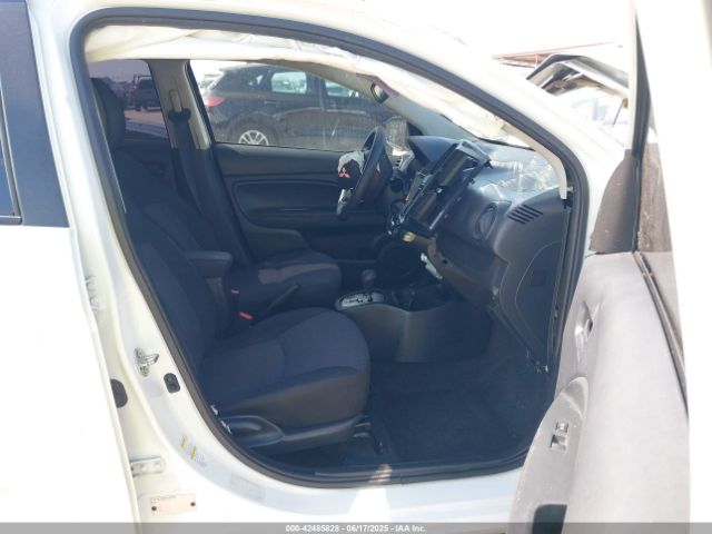 2019 MITSUBISHI MIRAGE ML32A3HJ7KH014876 Photo 4