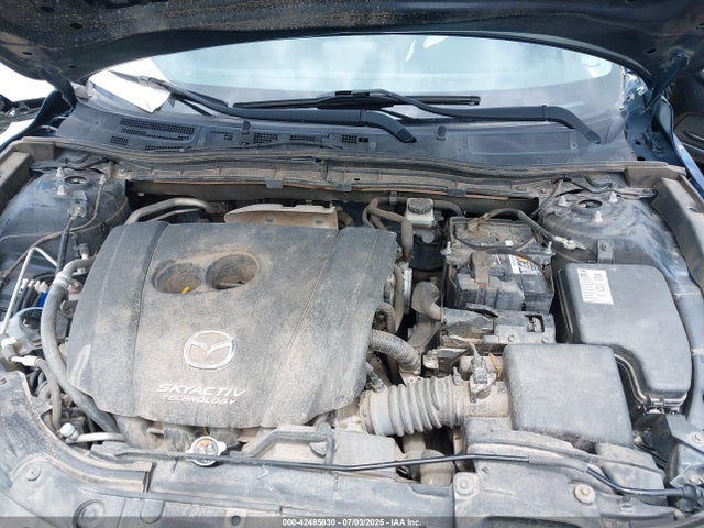 JM1BM1V77E1155235 Mazda pe