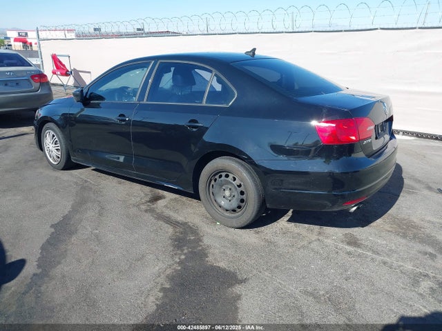 Volkswagen 2014 2014 3VWD17AJ6EM424749 Image 3