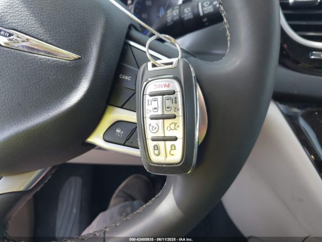 2024 CHRYSLER PACIFICA 2C4RC1BG1RR159451 Photo 10