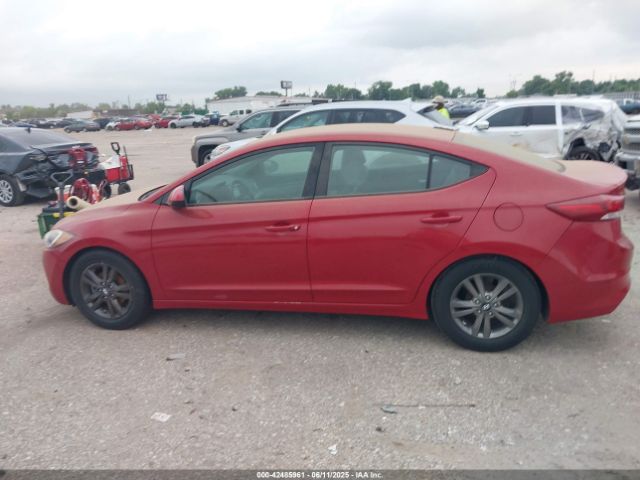 KMHD84LF8HU141867 Hyundai ELANTRA SE