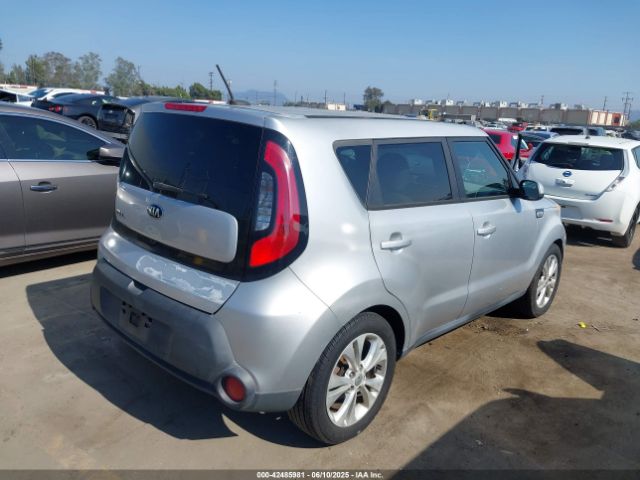 KNDJP3A58F7799425 KIA SOUL +