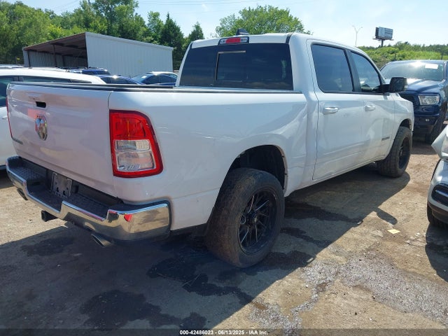 42486023 :رقم المزاد ، 1C6RREFT7NN337388 vin ، 2022 Ram 1500 Big Horn  4x2 5'7 Box مزاد بيع