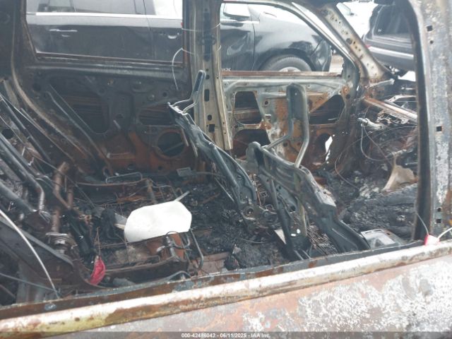 2022 MITSUBISHI OUTLANDER JA4J3UA87NZ086265 Photo 7