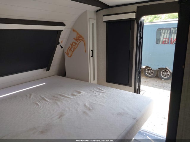 1UJBK0BS4R14R0094 Jayco 2024