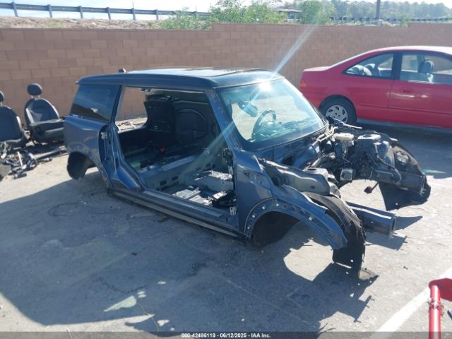 2010 MINI COOPER S CLUBMAN WMWMM3C58ATP94807 Photo 0