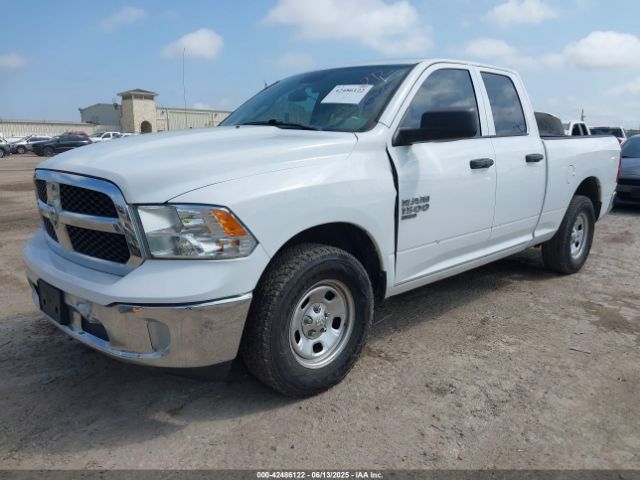 1C6RR6FG2KS702064 RAM 1500 Classic Tradesman  4x2 6'4 Box