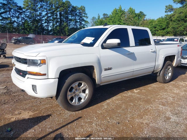 Chevrolet l83 - sidi: spark ignited direct injection, vvt: variable valve timing, afm, e85 max, alum 2018 3GCUKREC8JG125988 Image 2
