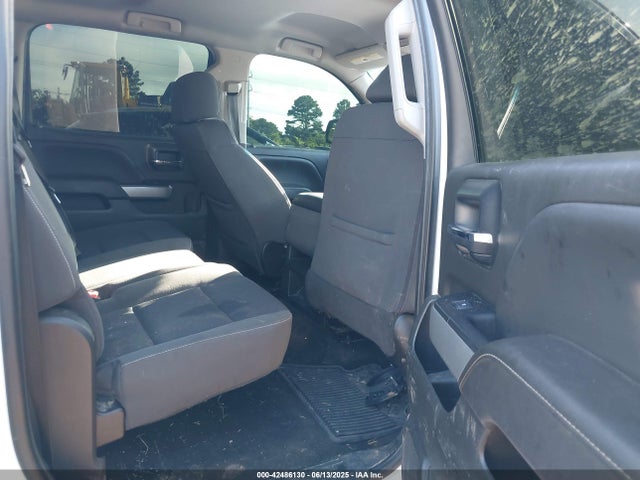 Chevrolet l83 - sidi: spark ignited direct injection, vvt: variable valve timing, afm, e85 max, alum 2018 3GCUKREC8JG125988 Image 8