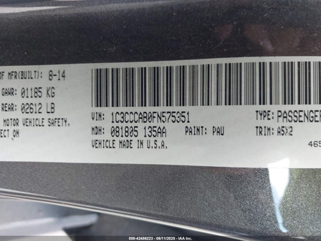 Chrysler 200 Limited 2015 1C3CCCAB0FN575351 Image 9