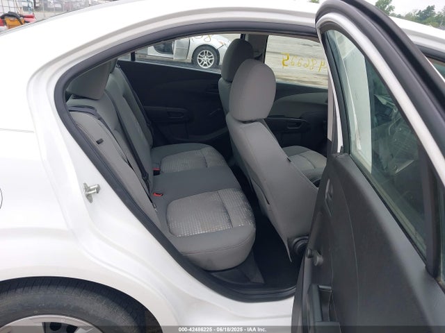 1G1JA5SH1G4116031 Chevrolet luw - e85 max