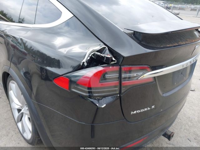 2016 TESLA MODEL X 5YJXCAE29GF004856 Photo 5