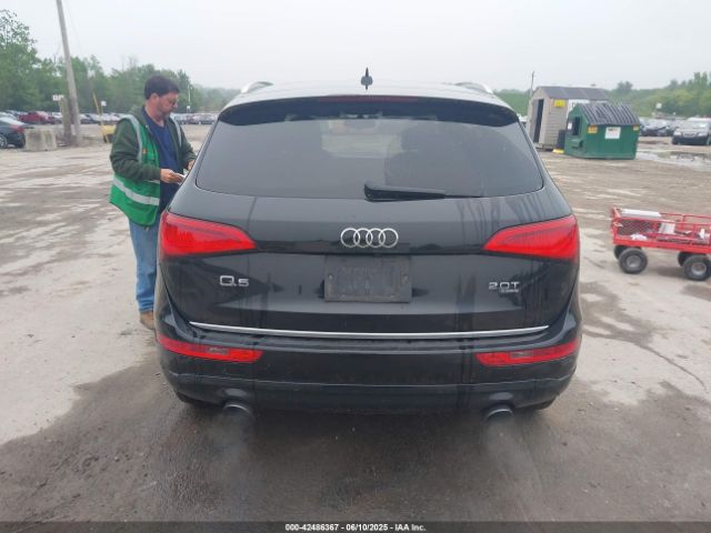 WA1LFAFP0FA056703 Audi Q5 2.0t Premium