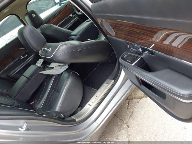 2012 JAGUAR XJ SAJWA2GB5CLV23903 Photo 7