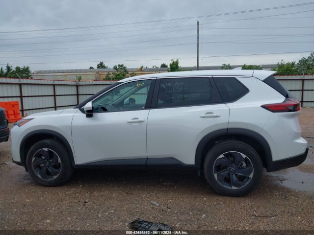 5N1BT3BB9RC712448 Nissan Rogue Sv Intelligent Awd