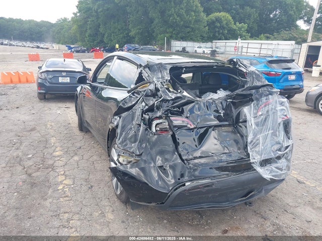 2022 TESLA MODEL Y 7SAYGAEE6NF575000 Photo 2