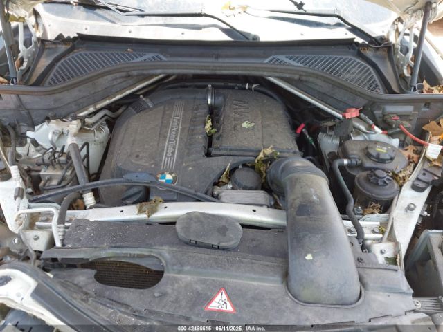 2015 BMW X5 5UXKR0C52F0K59148 Photo 9
