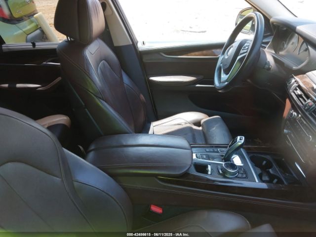 2015 BMW X5 5UXKR0C52F0K59148 Photo 4