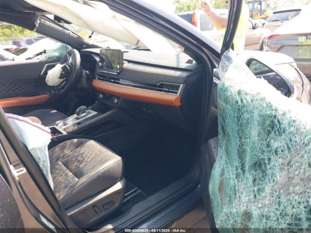 2024 MITSUBISHI OUTLANDER JA4J3WA86RZ069717 Photo 4