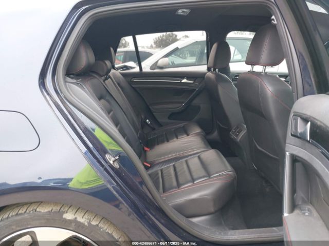 3VW4T7AU3FM071179 Volkswagen GTI