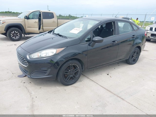 3FADP4BJ5KM135393 Ford 2019