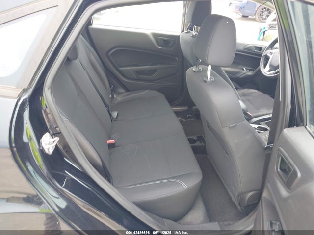 3FADP4BJ5KM135393 Ford 2019