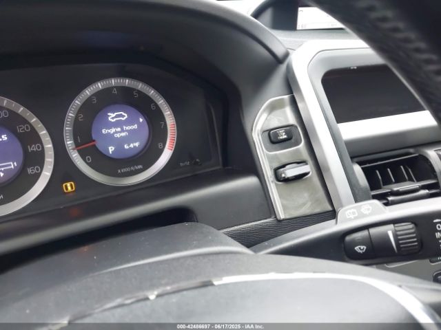 2011 VOLVO XC60 YV4902DZ8B2150468 Photo 10