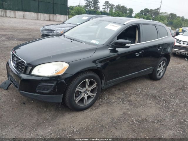 2011 VOLVO XC60 YV4902DZ8B2150468 Photo 1