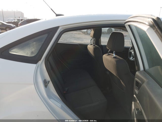 Ford 2019 2019 3FADP4BJ9KM148910 Image 8