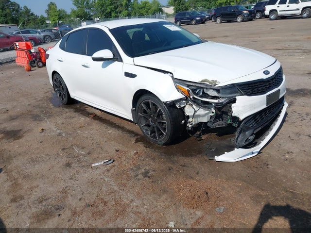 5XXGT4L33KG306825 auction archive image