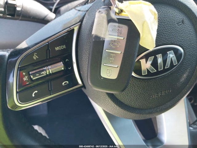 5XXGT4L33KG306825 KIA gdi