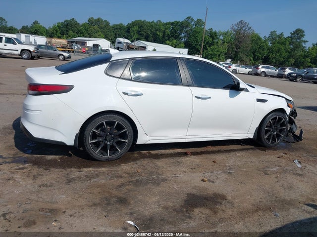 5XXGT4L33KG306825 KIA gdi