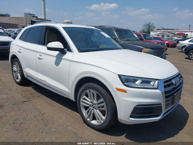 2018 AUDI Q5 WA1BNAFY5J2006843 Photo 0