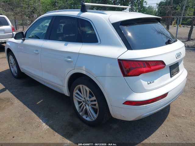 2018 AUDI Q5 WA1BNAFY5J2006843 Photo 2
