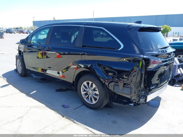 Toyota a25a-fxs 2025 5TDKRKEC6SS233202 Image 3