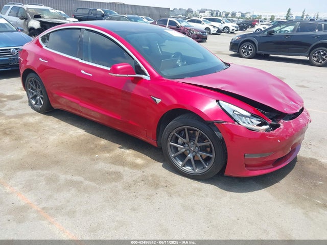 2018 TESLA MODEL 3 5YJ3E1EA6JF049521 Photo 0