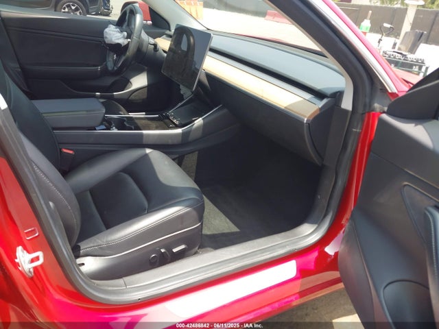 2018 TESLA MODEL 3 5YJ3E1EA6JF049521 Photo 4