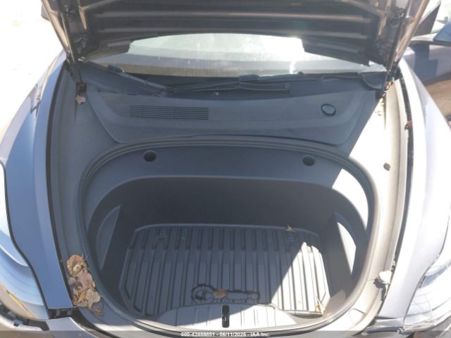 5YJ3E1EA2PF639384 Tesla MODEL 3