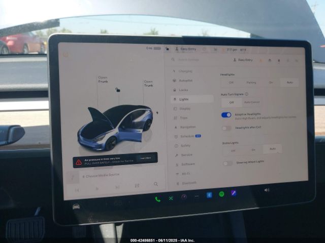 5YJ3E1EA2PF639384 Tesla MODEL 3